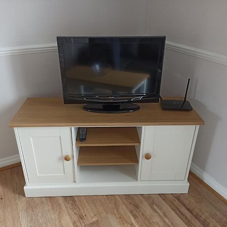 Grant Close Wickford Bagian luar foto