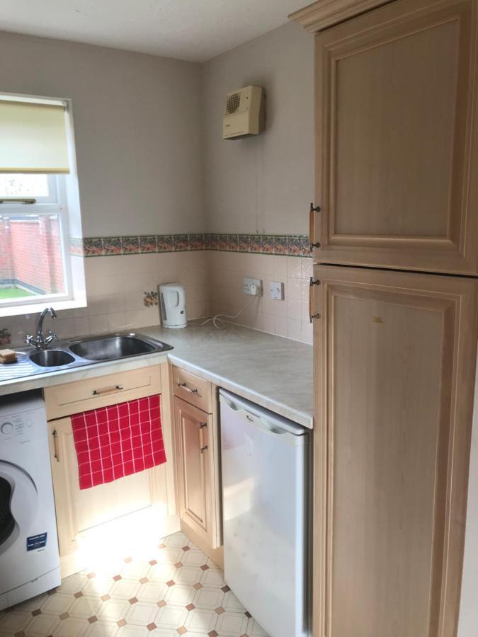 Grant Close Wickford Bagian luar foto